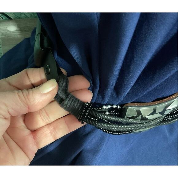 NEW Chico’s Boho Beaded Belt Size M/L Black Silver Acrylic & Leather Adjustable - Picture 11 of 14